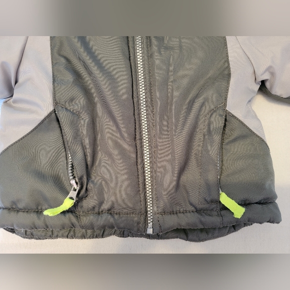 18Mo Boy's Winter Jacket- Carter's - Picture 2 of 6